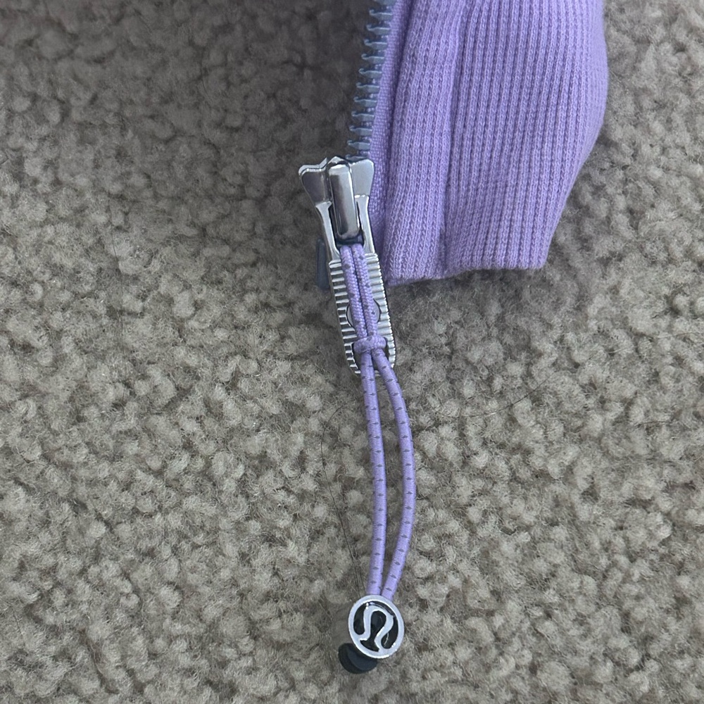 Purple Lululemon full zip scuba - size 4 - Picture 4 of 4